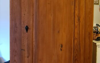Kleiderschrank restauriert